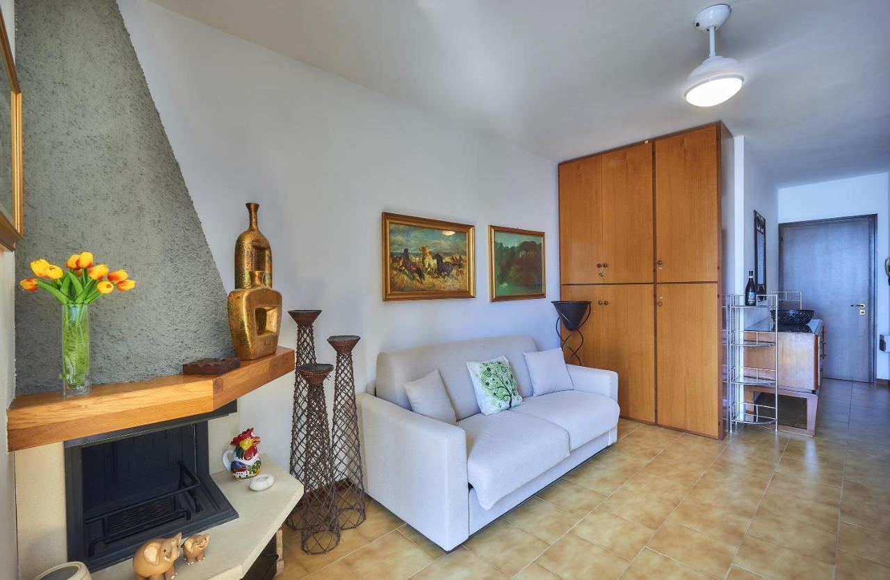 Ferienwohnung Casa Riva Varenna Exterior foto